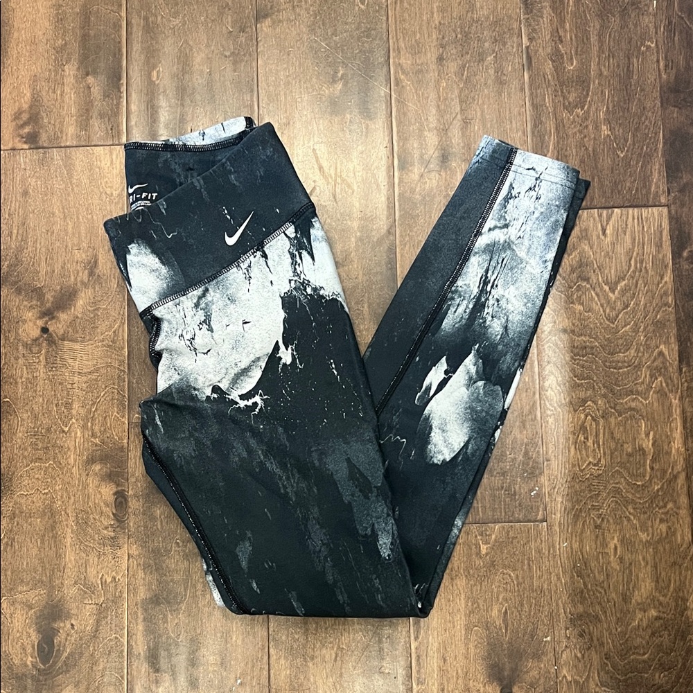 Nike Black and Gray Leggings